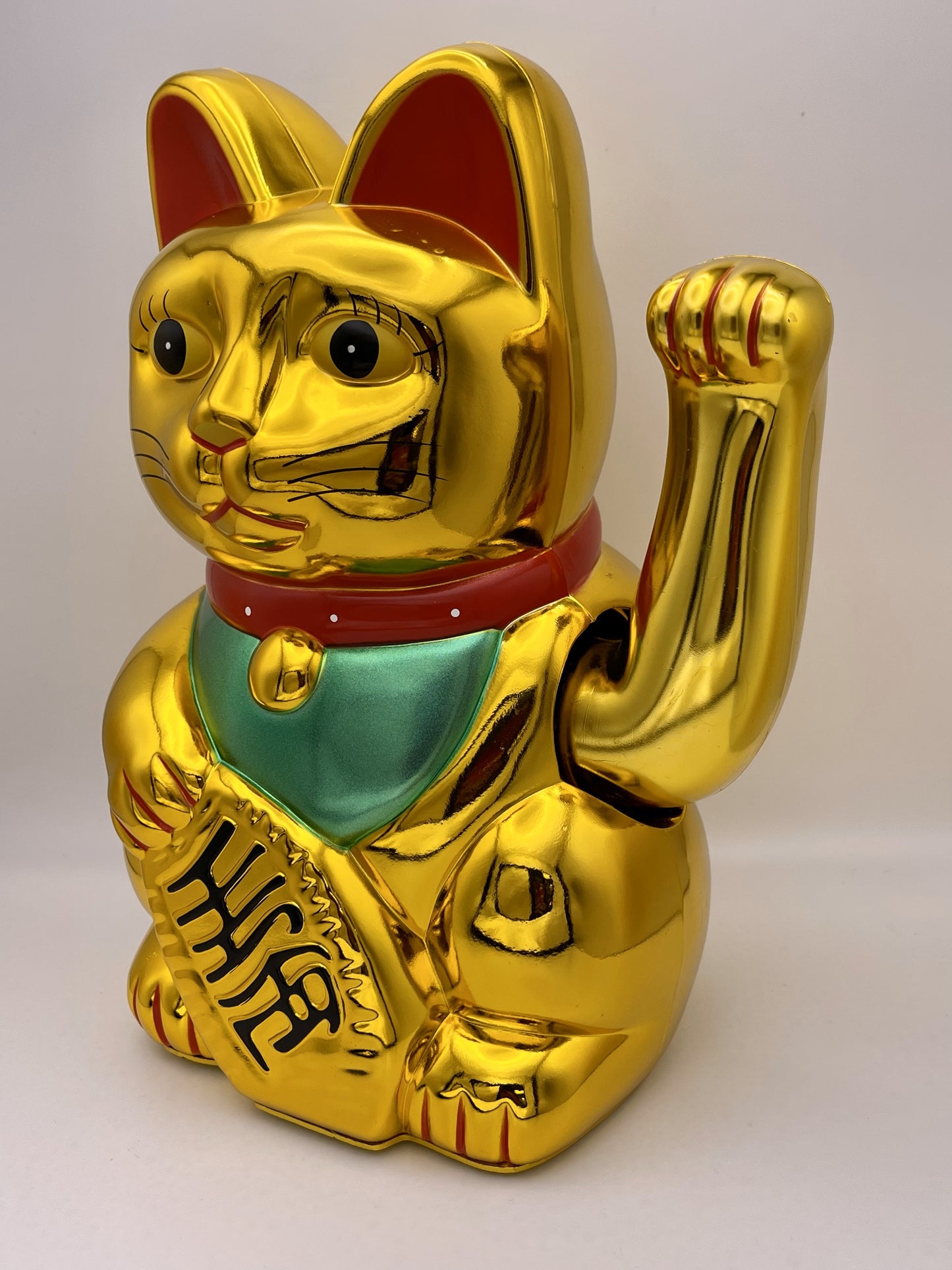 Golden Lucky Cat